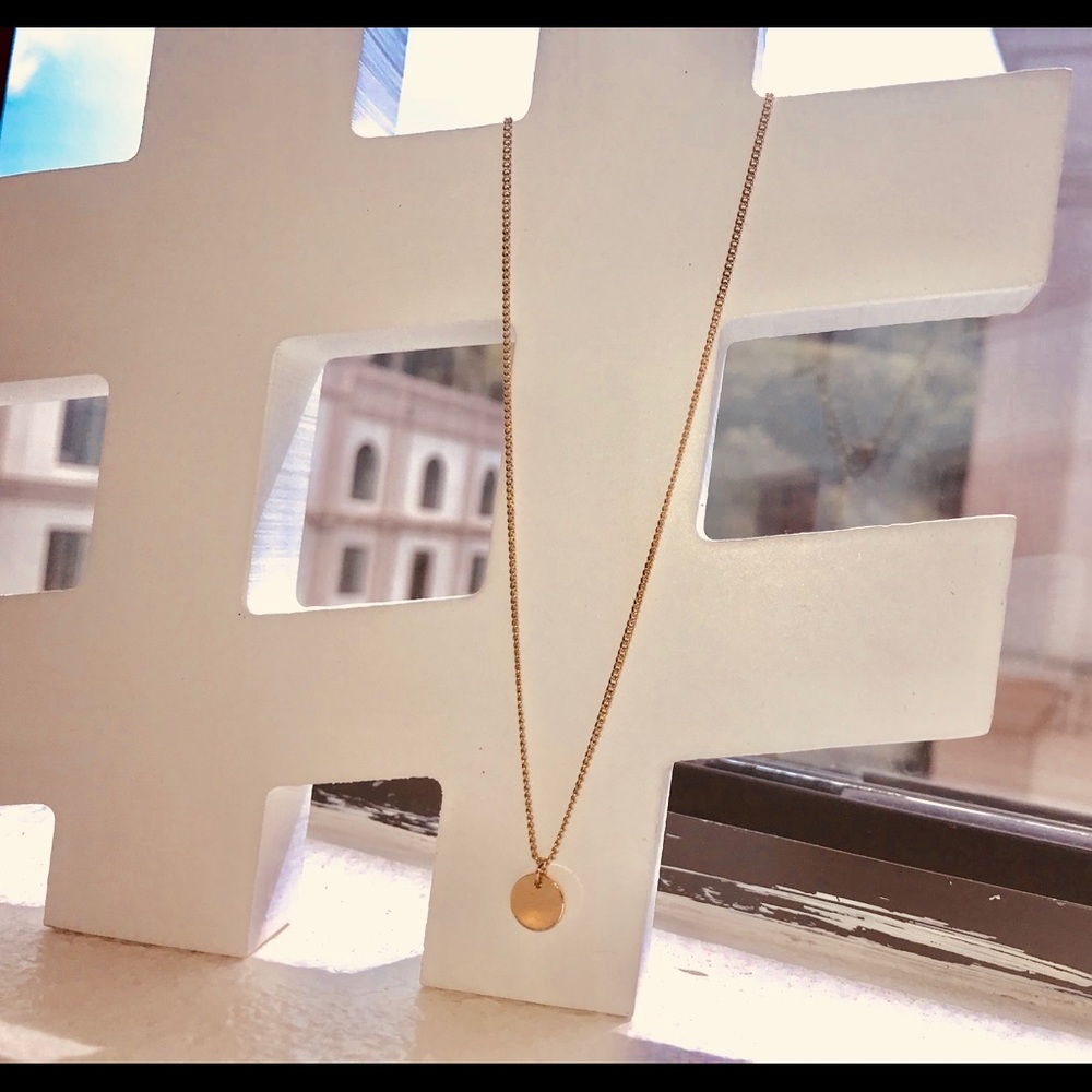 Gold choker